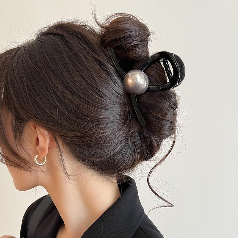 2025 Elegant Large Hair Clip for Women - Chic Shark Design for Thick Hair
