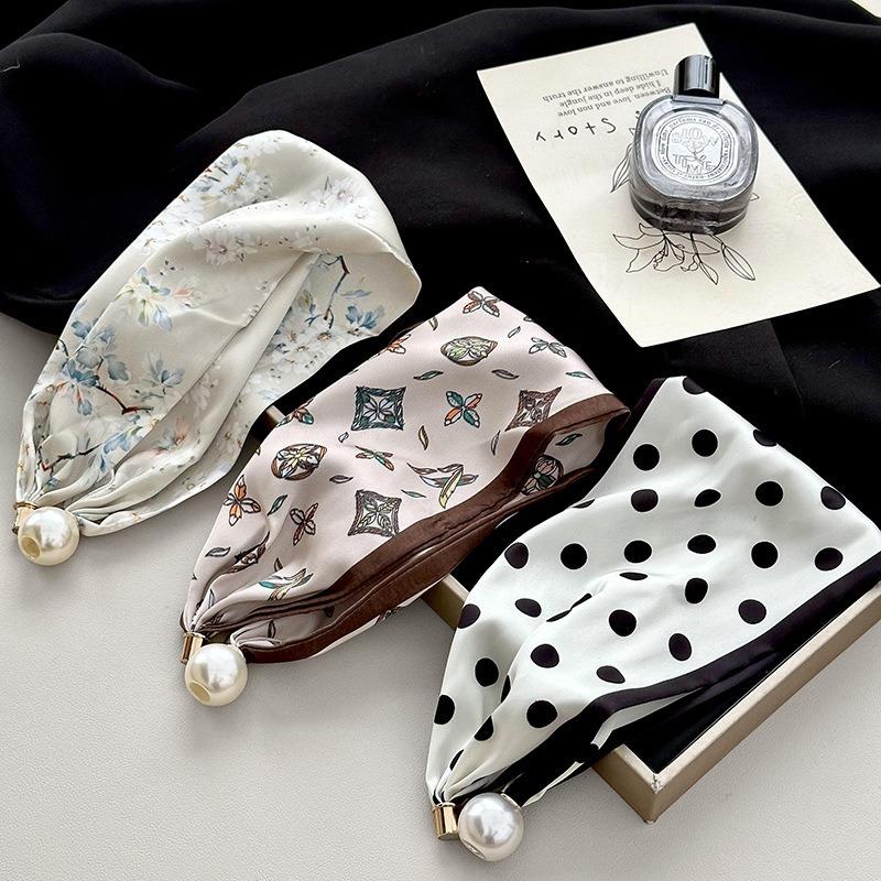Pearl magnetic buckle small silk scarf women's lazy neck protection spring new versatile high-sense magnetic buckle necklace scarf