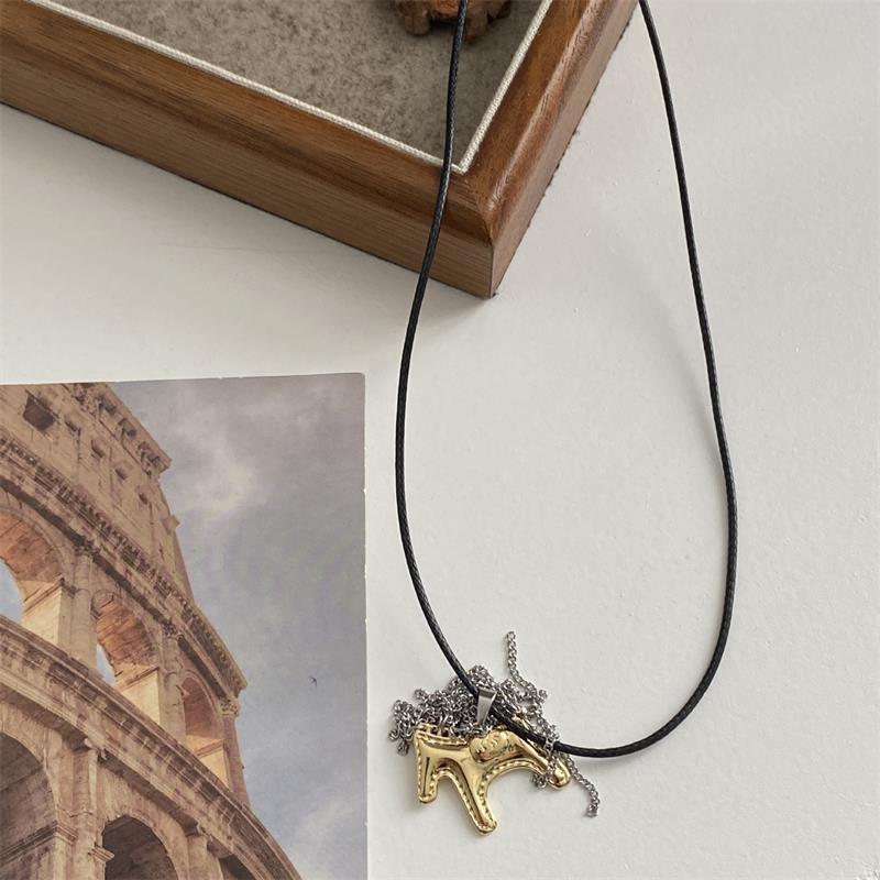 Titanstahl Pferd Pony Quaste Anhänger Halsketten Damen Mujer Verstellbare Lange Seil Pulloverkette Hals Accessoires Geschenke