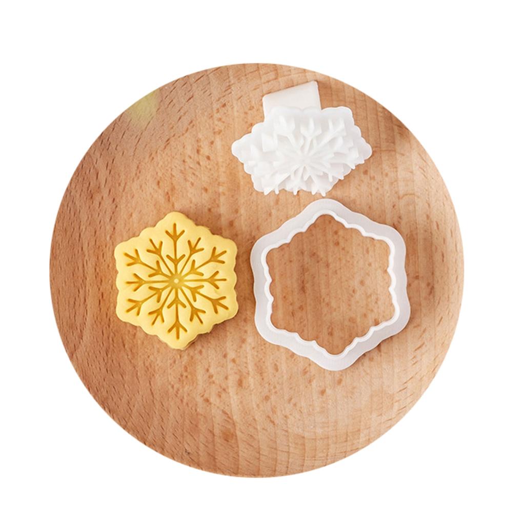 Christmas Snowflake Cookie Cutters Pressable Biscuits Mold Plastic Cookie Stamps DIY Cake Baking Tool Easy to Clean