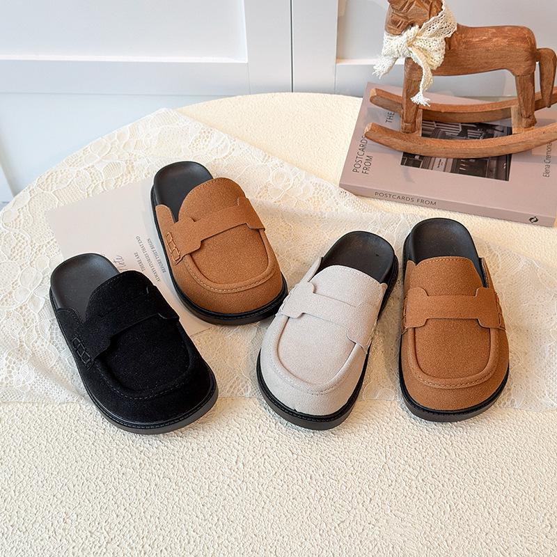 2025 Kids' Non-Slip Soft Sole Closed-Toe Sandals – Comfortable Outdoor Slippers for Girls