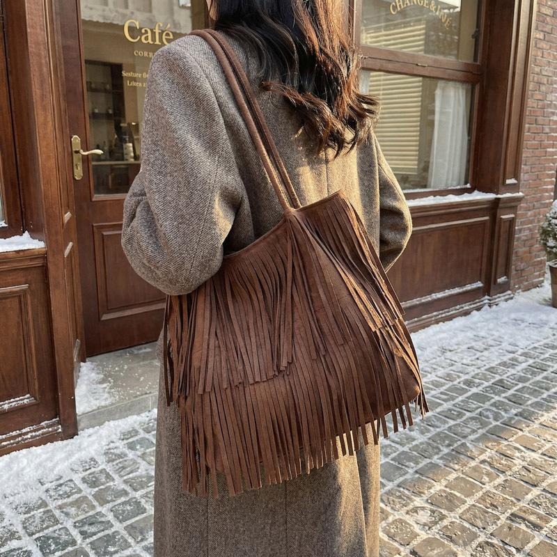Bruine Suède Franje Tote Tas Dames Mode Schoudertas Met Gelaagde Kwastjes Boho Stijl Handtas Dagelijks Gebruik