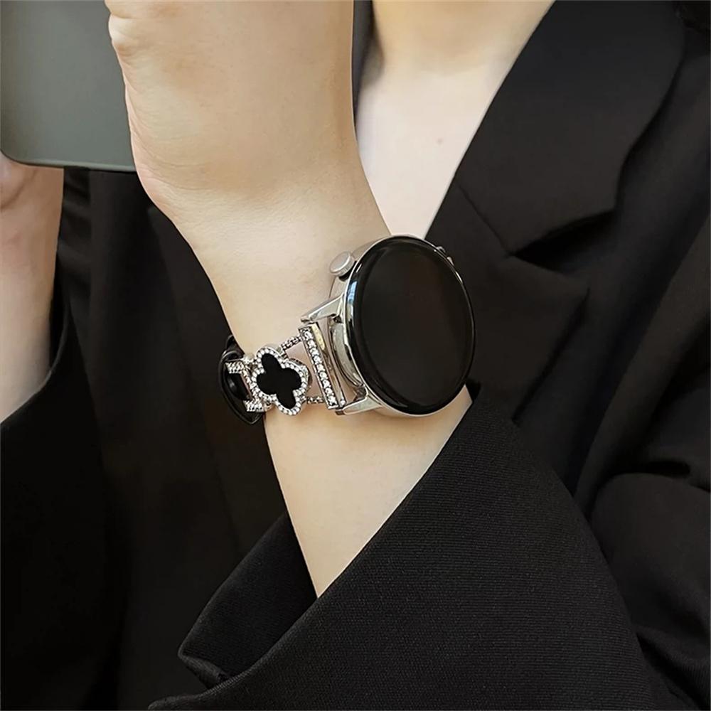 20mm 22mm Luxury Clover Diamonds Strap For Samsung Galaxy Watch 6 4 Classic 3 5 Pro 40 44 42 46 mm Leather Bracelet Women Band