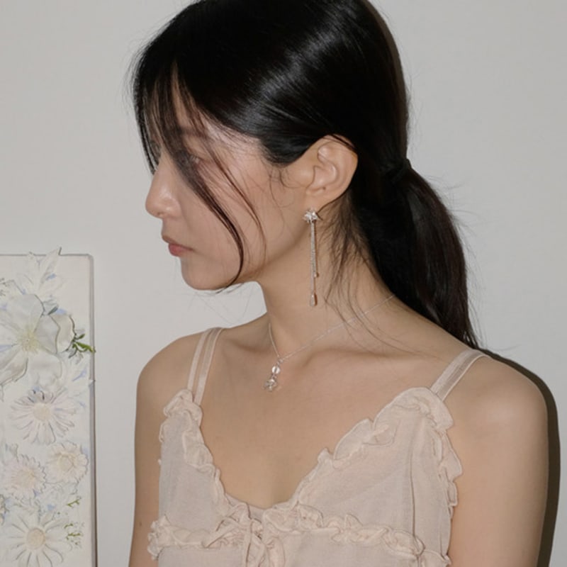 LIMILIMI Lily Earring 01