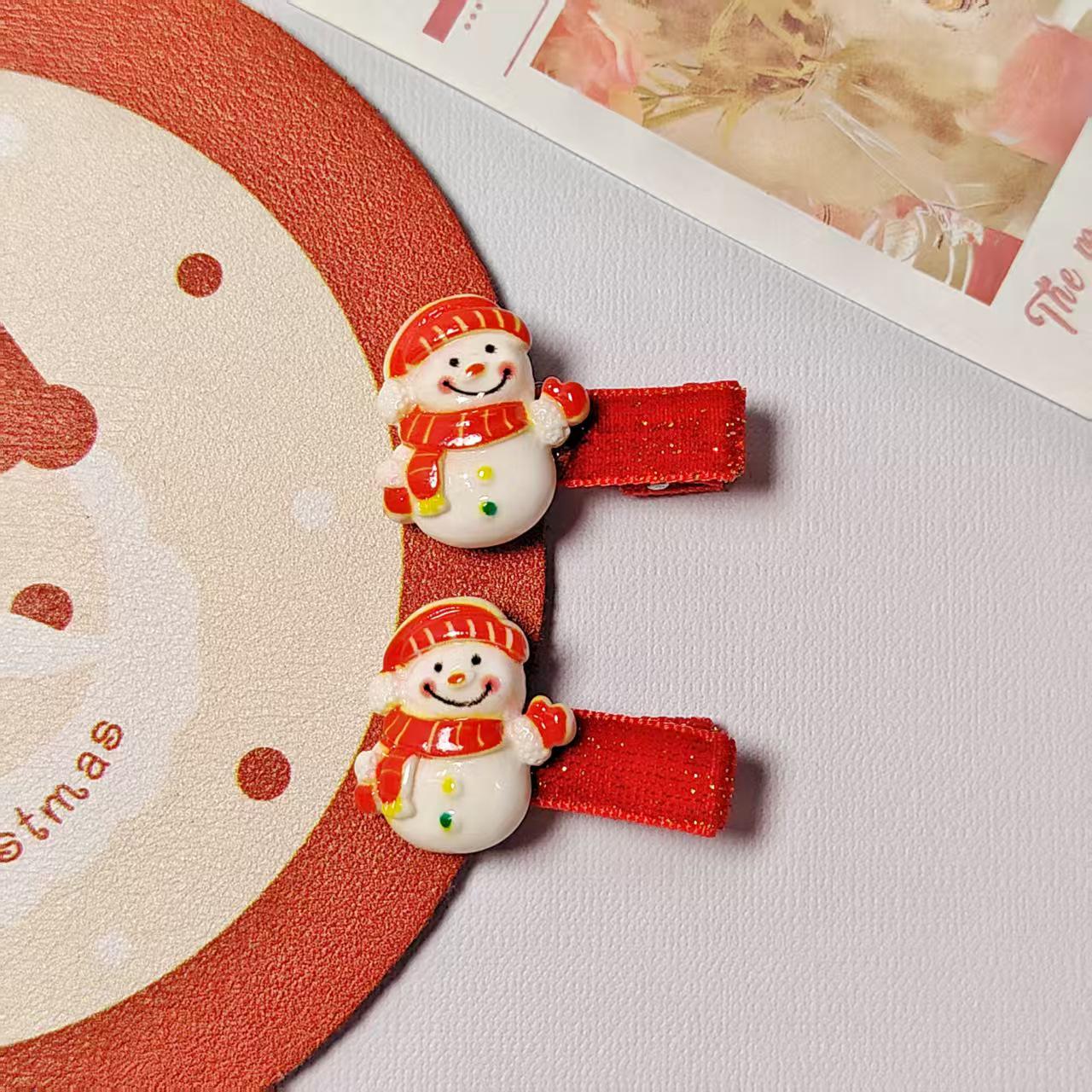 Christmas Pompon Bow Hair Clip - Festive Hair Accessory for Girls