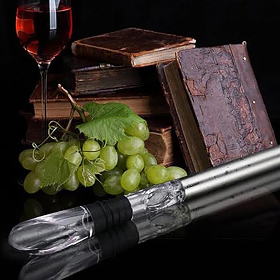 Wine Chiller Stick Stainless Steel Wine Bottle Cooler with Aerator and Pourer Rapid Bottle Chilling Rod for Cooling & Aerating