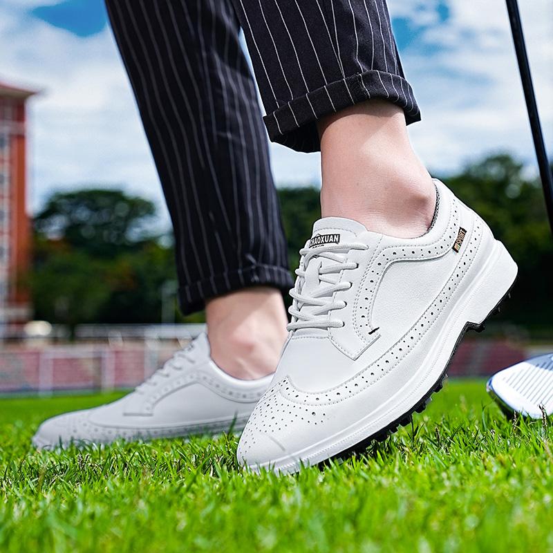 Velikost 39-47 Pánské golfové boty Pohodlná obuv pro golfisty Módní městské ležérní tenisky Protiskluzové venkovní sportovní trenéry na golf