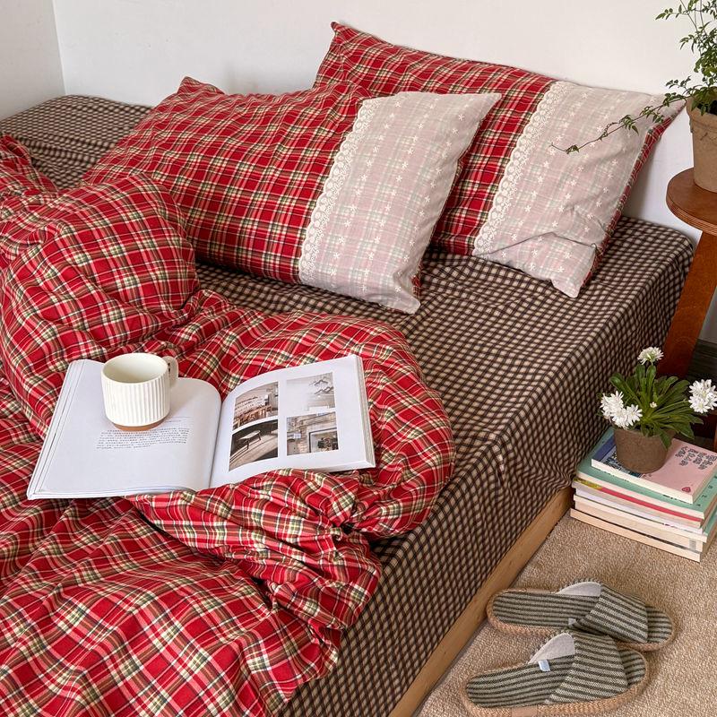 INS Girls Retro Red Grid Bedding Sets  New Lace Bed Sheet Set Women Plaid Queen Size Duvet Cover Sets With Pillowcases