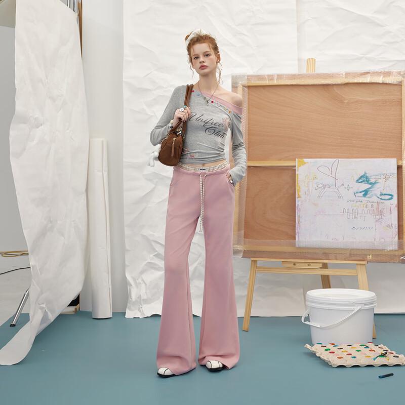 UNIFREE 2026 Spring Off-Shoulder Badge Print Long Sleeve T-Shirt