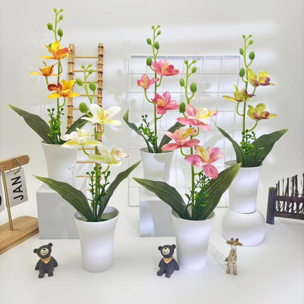 Orchid Artificial Plant For Wedding Decor With Realistic Design For Photography And Home Display