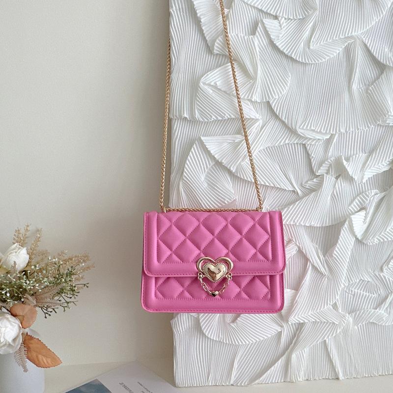 

Маленькая квадратная сумка лето новая тенденция мода бриллиантовая цепочка сумка на плечо высокая текстура универсальная нишевая сумка-мессенджер one size fits all розовый