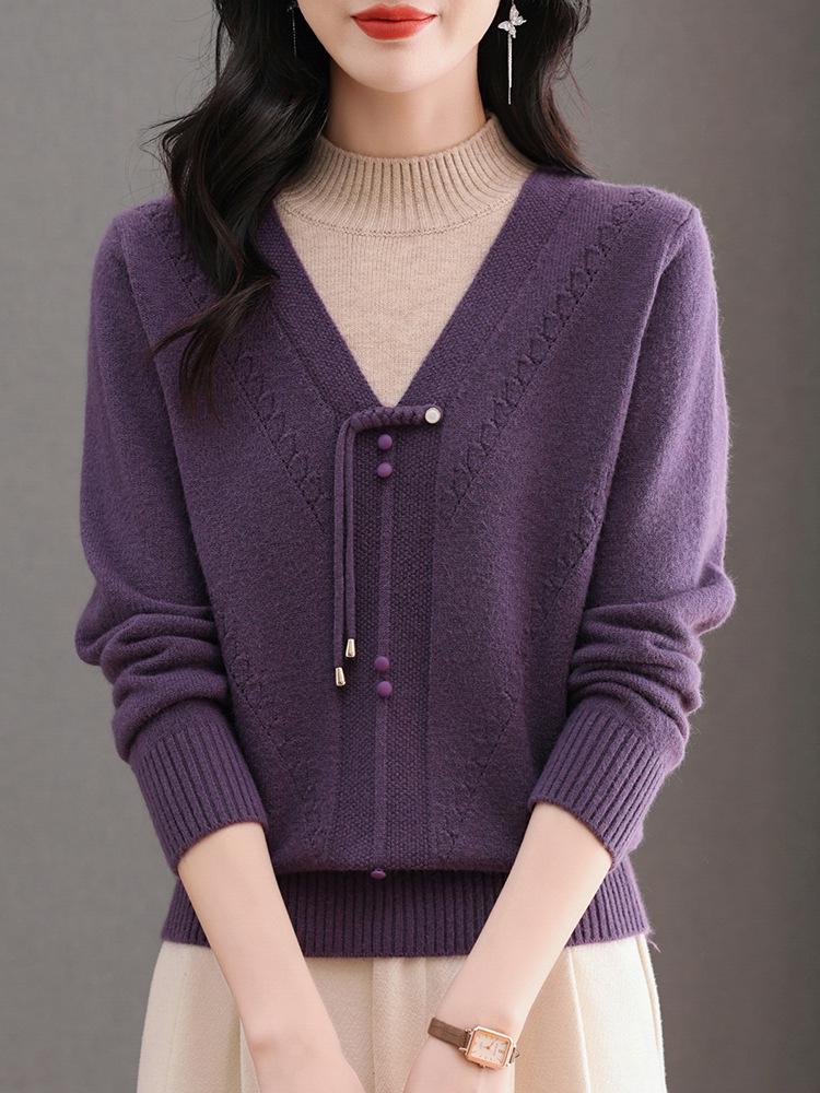 2025 Chinese Style Knit Base Layer Sweater for Middle-Aged & Elderly Women: Thick, Warm, Autumn/Winter New Arrivals