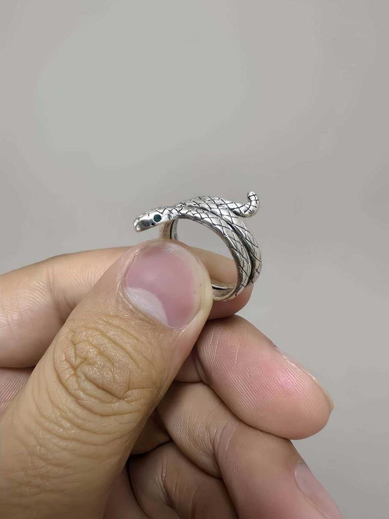 Gothic Exquisite Carving Ancient Silver Stainless Steel Snake Crown Cat Adjustable Opening Rings for Women Men Halloween Jewelry