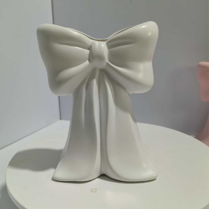 

Elegant Pink Coquette Ceramic Bow Vase Bow Knot Accent Simple Style Ceramic Vase Handcrafted Flower Vase Holiday Decor