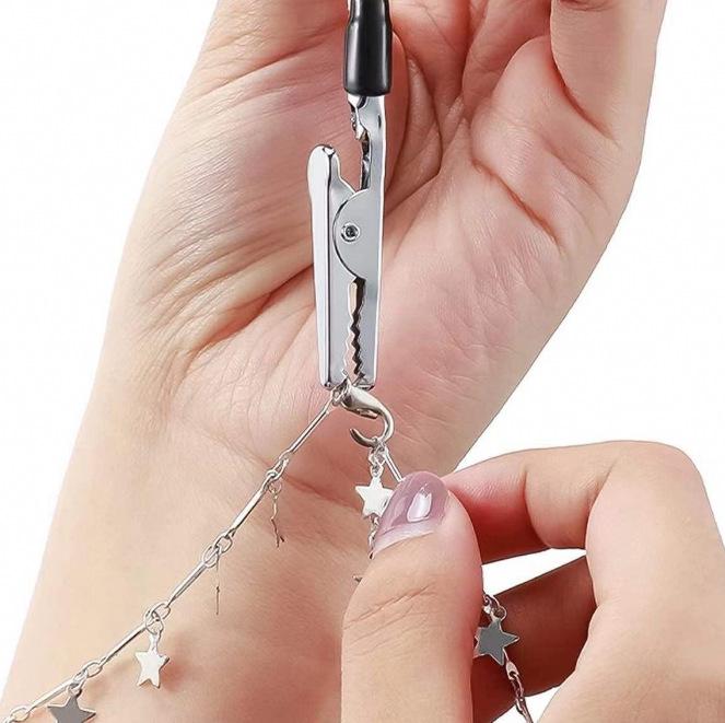 Multi-function Jewelry Bracelet Holder and Coloring Clip for Hand-made Projects