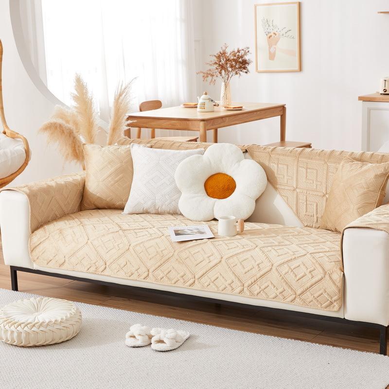 Modern Simple Autumn and Winter Short Plush Sofa Cushion Non-Slip Leather Sofa Cover Pure Color All-Matching Universal Sofa Cover Towel