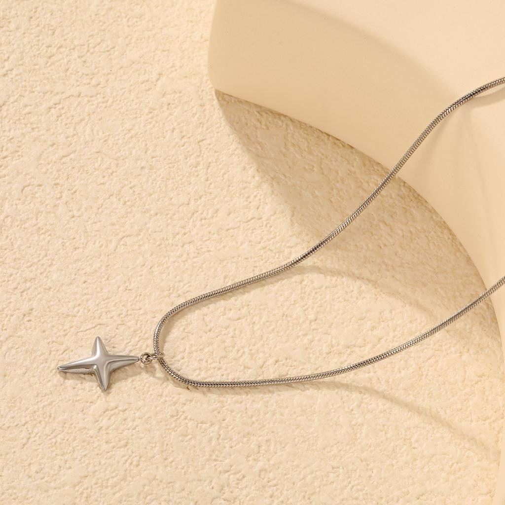 Simple Stainless Steel Little Star Pendant Necklace Women's Accessories Versatile Personality Sweet and Cool Tetragonal Star Collarbone Chain