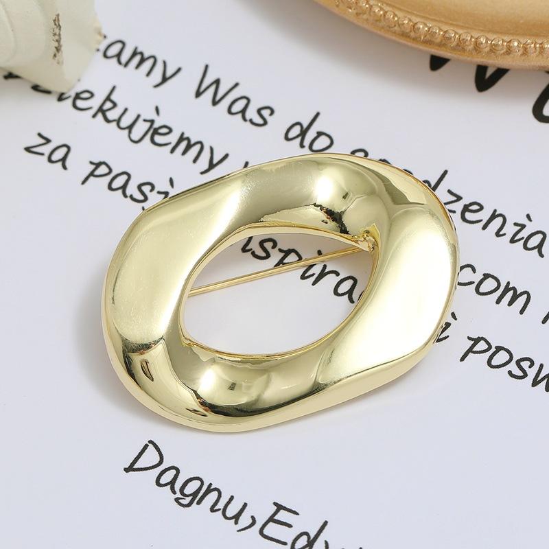 Fashion Simple Irregular Ring Brooch Female Personality Versatile Temperament Corsage Pin Cardigan Suit Accessories