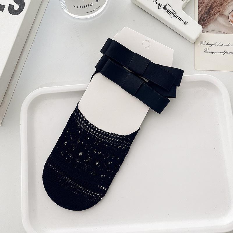 

Ladies Spring and Summer Ballet Bow Hollow Breathable Shallow Mouth Can Not Fall with Invisible Socks 1 pair чорний