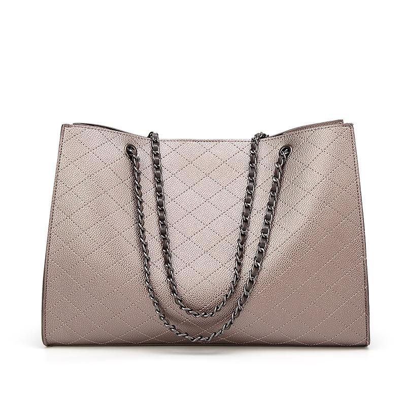New Fashiable and Trendy Large Capacity Multifunctial Tote Bag, Suitable for Daily Shopping and Short Distance Travel