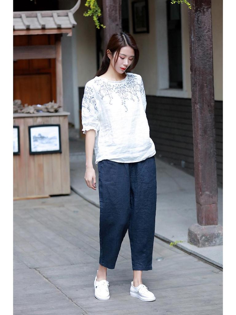 Autumn 2025 Women's Cotton-Linen Slimming Harem Pants - Versatile, Lightweight, Seven-Point Carrot Style