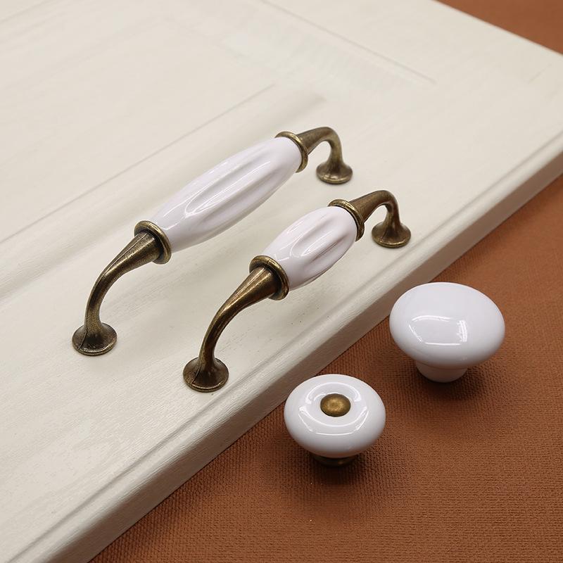 European Zinc Alloy Ceramic Handle: Modern Black & White Cabinet and Wardrobe Pull