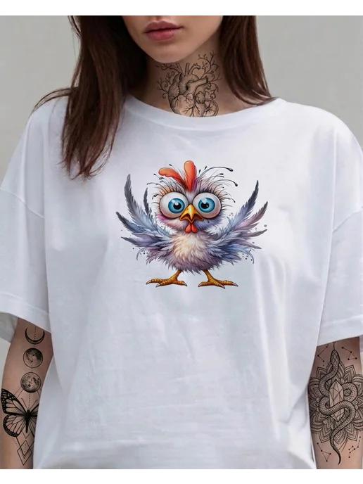 Chicken T-shirt with big eyes. Summer print S