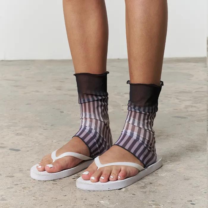 Light Stripe Mesh Leg Warmers, Short