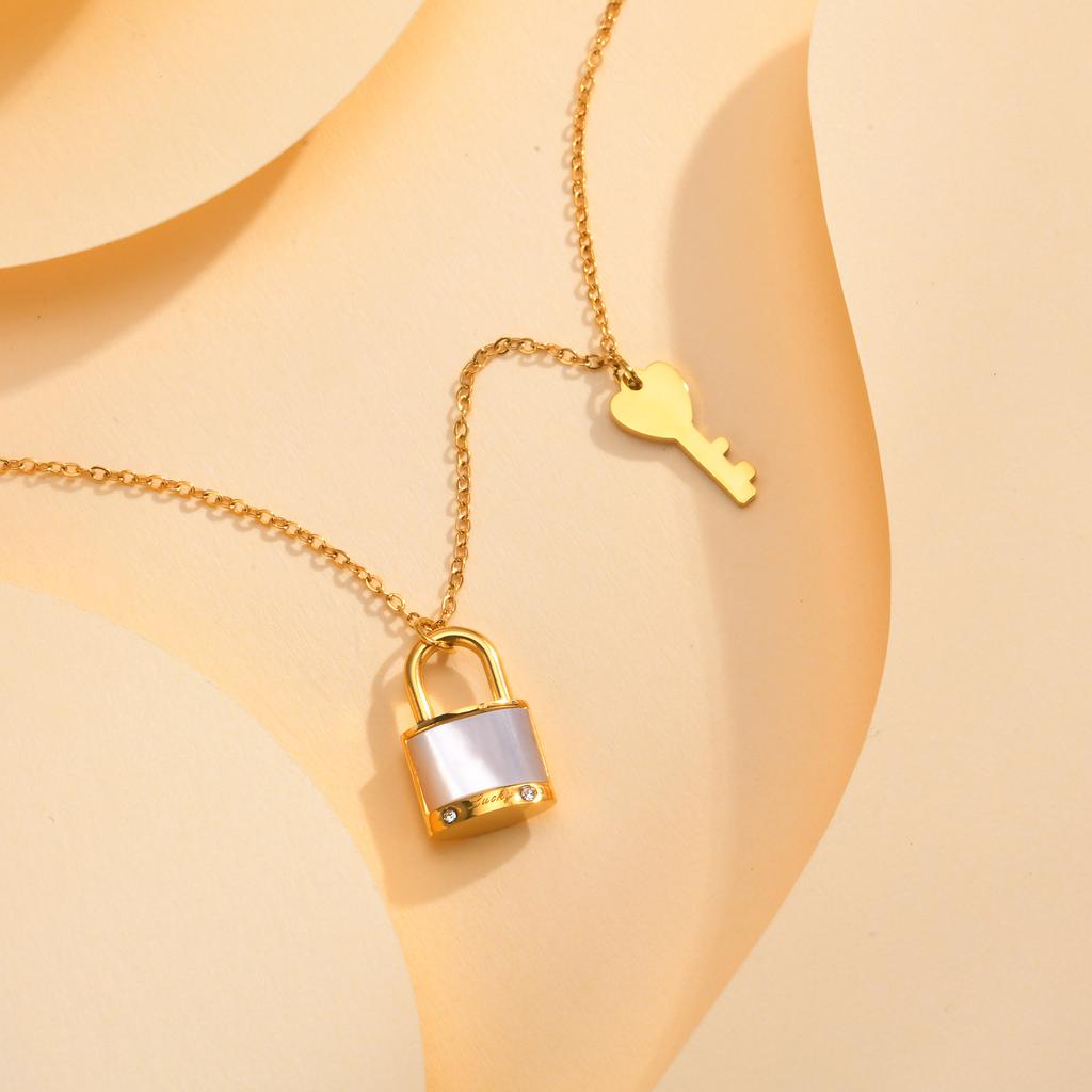 Stainless Steel Necklace Flat Cross Chain Shell Lock Key Personality Design, Women Unique Accessories for Birthday Party