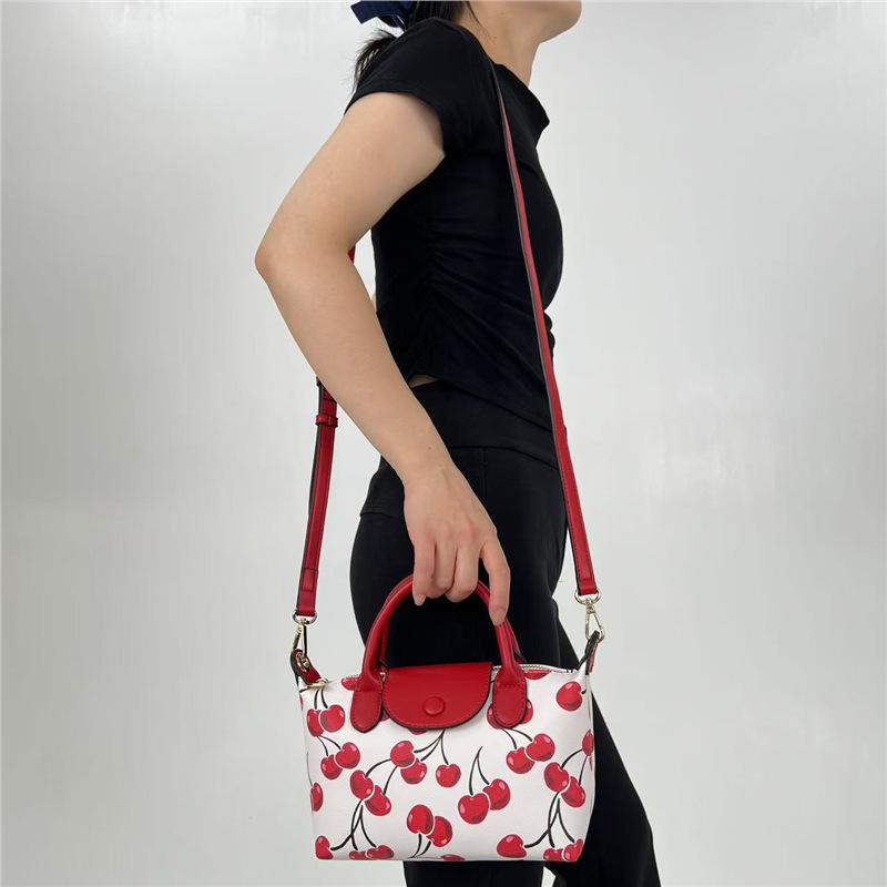 Ladies Sweet And Cute Cherry Handbag Personalized Chic Soft Leather Shoulder Bag