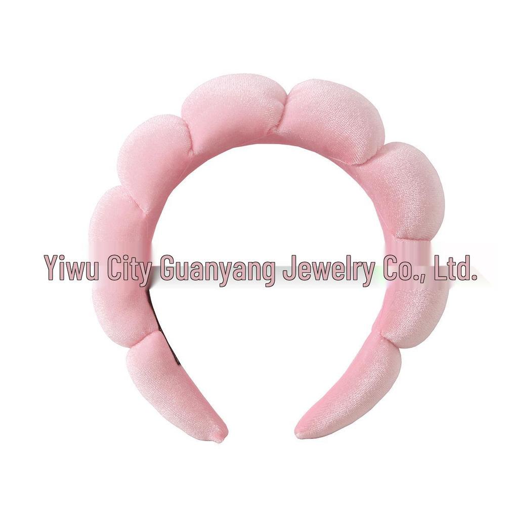 Women's 3-Piece Fashion Set: Sweat-Absorbing Wristbands & Handmade Hair Accessories