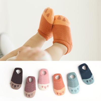 Chaussettes en coton pour bébés, automne et hiver, chaussettes pour enfants en bas âge, garçons et filles, nouveau-nés, chaussettes de sol antidérapantes avec animaux de dessin animé