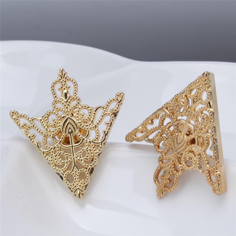 Fashion Women Brooch Accessories Tide Exquisite Pin Brooches For Ladies Blouse Brooch Collar Decorated Golden Shirt