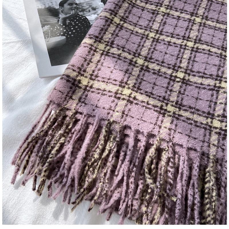 New Plaid Scarf Women's Winter Thickened Warm Retro Fringed Scarf Shawl Thickened Warmth for Cold Weather