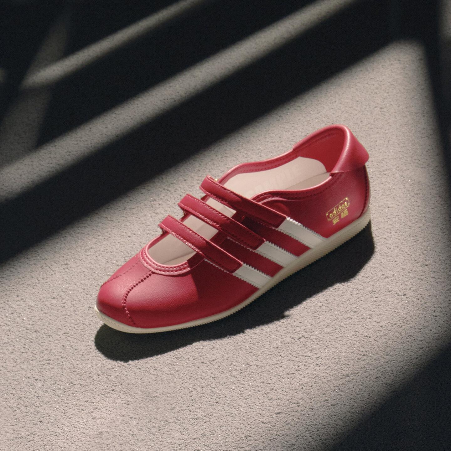 

Adidas Originals ANFU Flat Mary Jane Shoes Women s Red 38