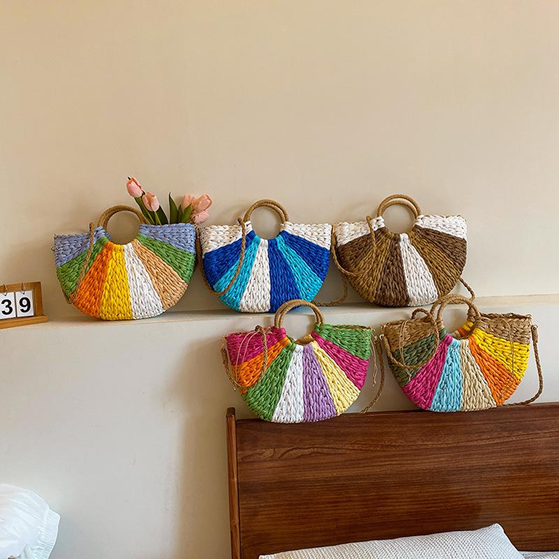 Summer new contrasting color rainbow straw bag portable shoulder oblique span women's bag