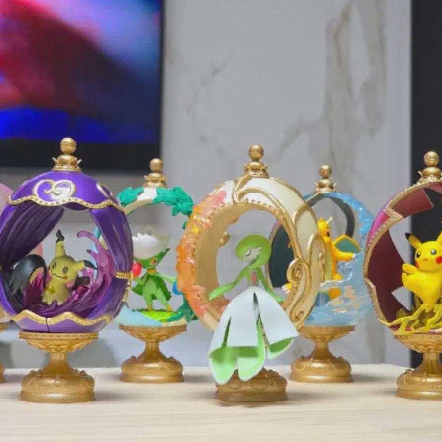 

Набор фигурок Покемонов Ovaltique