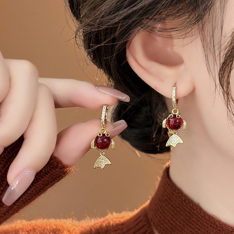 Red Bow Coin Purse Earrings: Silver Needle Retro Snake Lock Studs, New Year High-End Ear Jewelry.
