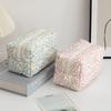 Portable Floral Quilting Cotton Makeup Bag Large Capacity Multifunctional Toiletry Handbag Lightweight Cosmetic Organizer Women