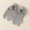 Silk Stockings for Children with Two Toes, Boat-shaped, with Mesh Design for Ventilation, Anti-odor and Sweat Absorption.