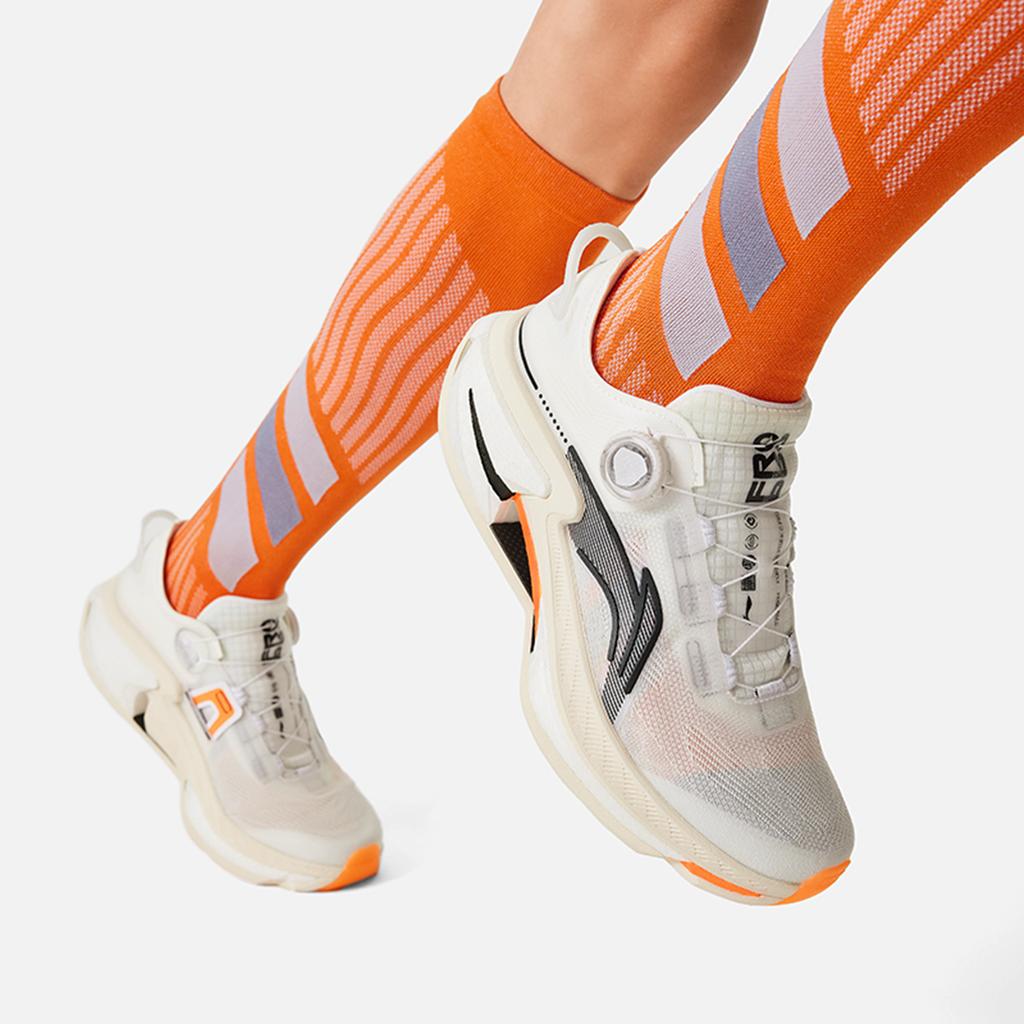 Li Ning Cushioning Slip Resistant Abrasion Resistant Low Top Running Shoes Men's White Black Orange ARZU005-3