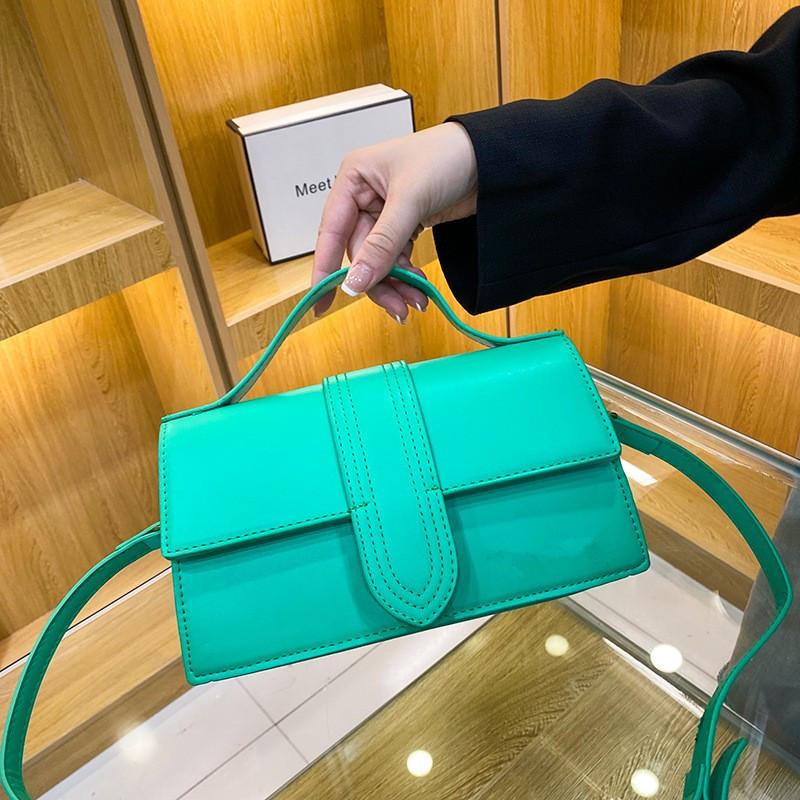 Prémiový smysl niche zahraniční styl malá čtvercová taška dopis dámská taška přes rameno crossbody kabelka kabelka