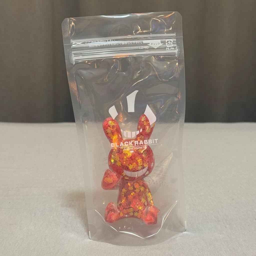BLACK RABBiT Red Rabbit Glitter Designer Art Toy Soft Vinyl Figure Rare