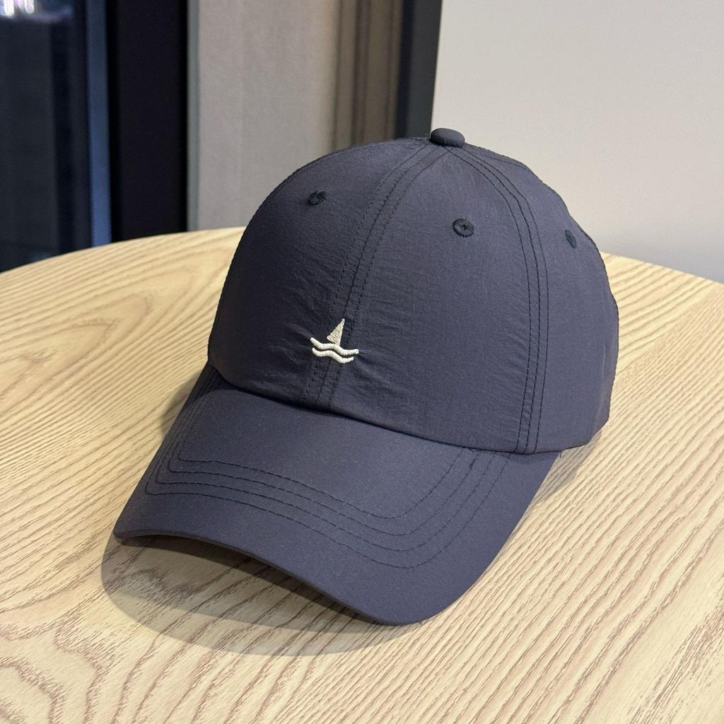 Light and Breathable Waterproof Quick-drying Baseball Cap for Women, Wide Brim for Spring and Autumn, Small Face, Deep Top, Versatile Cap for Men