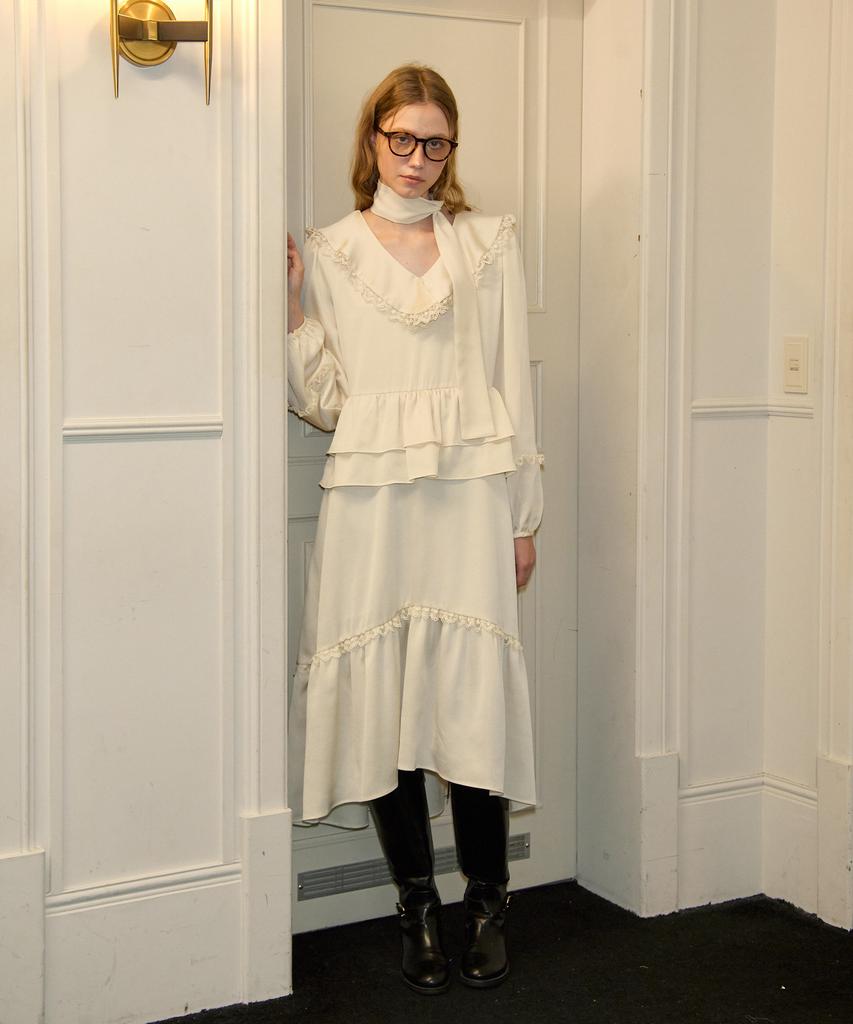 Salon De Yon Scarf Ruffle Long Dress_ Ivory