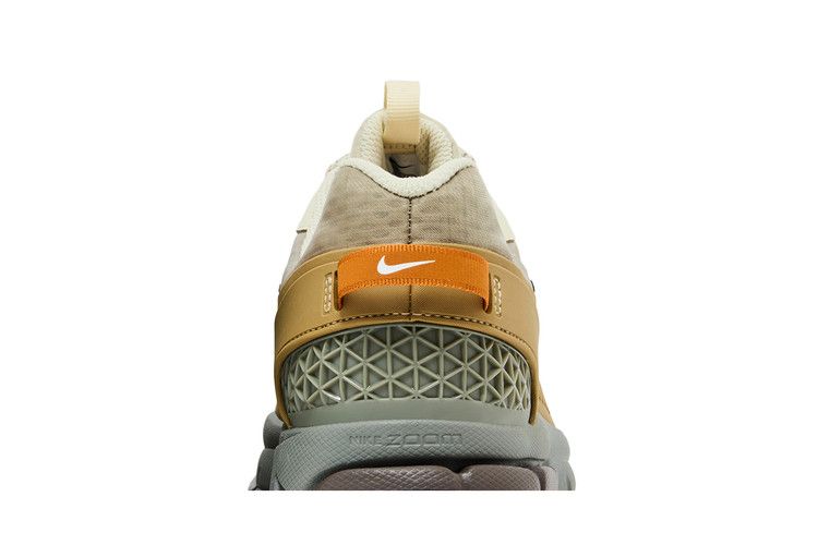 Nike Zoom Vomero 5 Roam Running Poets