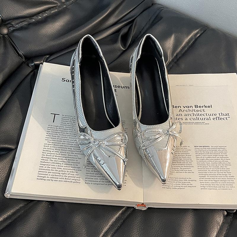 

Модные нишевые дизайнерские туфли Мэри Джейн на остром клиновидном каблуке, летние, темпераментные женские туфли, сетчатые туфли на высоком каблуке 43 серебряный
