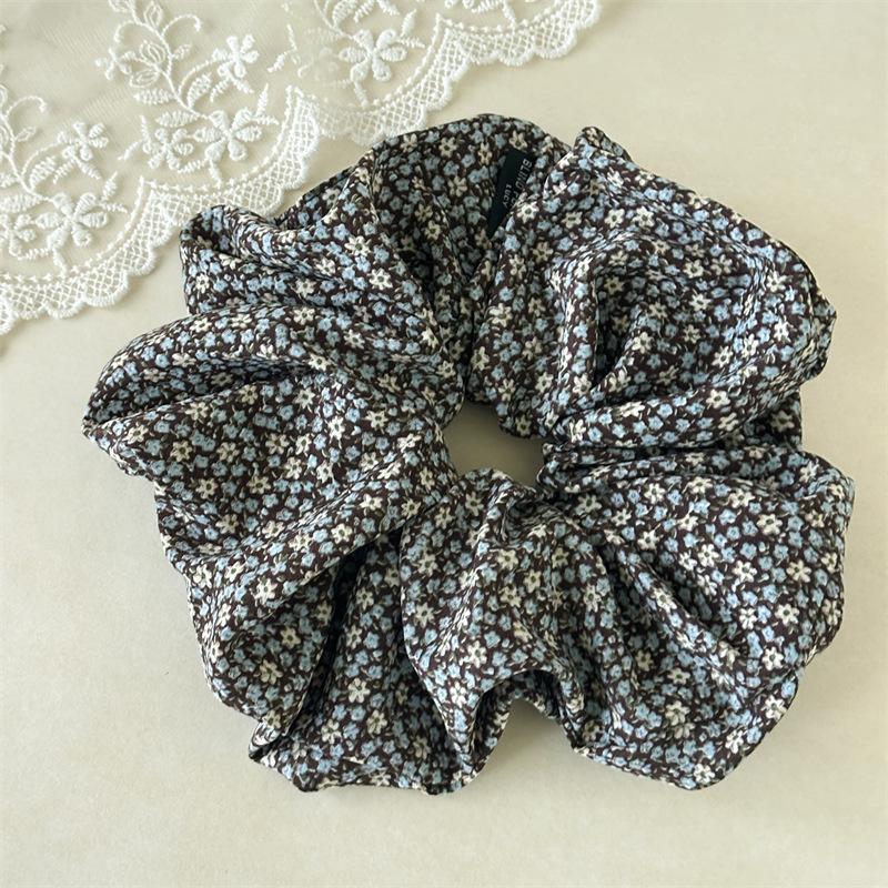 French Vintage Floral Print Hair Scrunchies Oversized Ruched Ponytail Holder Pastoral Style Elastic Hair Ties For Thick Hair