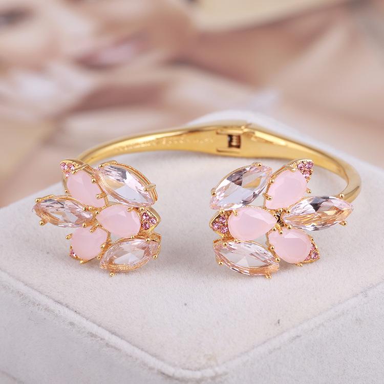 

European And American Jewelry Wholesale Inlaid Zircon Pink Open Elastic Flower-Shaped Bracelet Women Bracelet