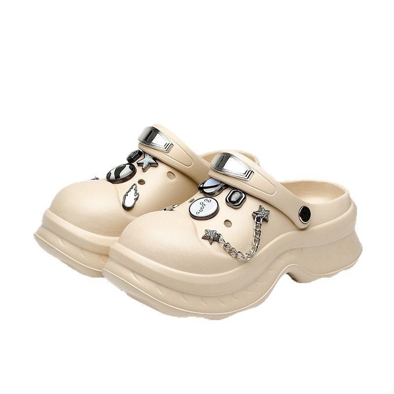 2025 Sommer neue Lochschuhe Damen tragen 5cm erhöhte dicke Sohlen rutschfest Ausreißer nicht müde Fuß Tasche Kopf Hausschuhe